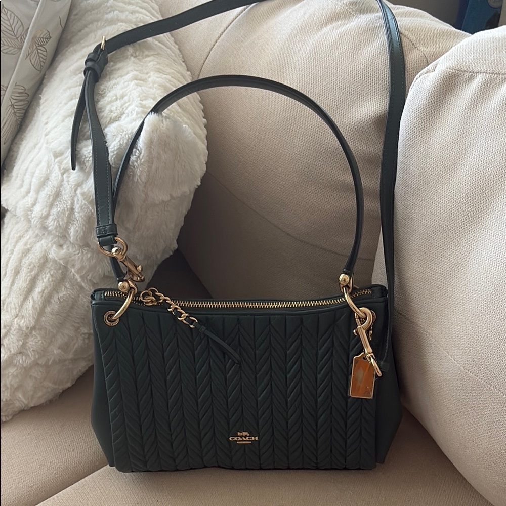 Coach Leather Teal Green shoulder Bag new with tag with Gold Accents